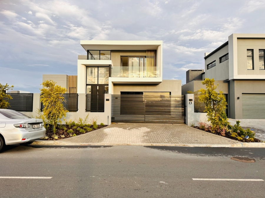 4 Bedroom Property for Sale in Sandown Western Cape